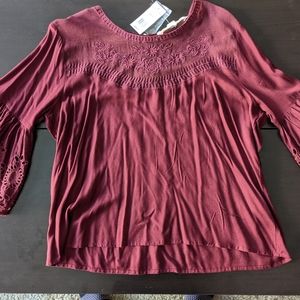 New with Tags! Super cute Flowy Top